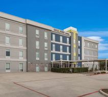 Home2 Suites by Hilton Baytown Exterior