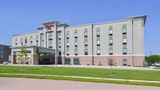 Hampton Inn by Hilton Omaha Airport Exterior