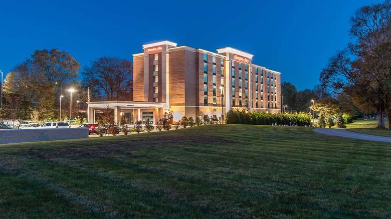 <b>Hampton Inn Norwich Exterior</b>. Images powered by <a href="https://iceportal.shijigroup.com/" title="IcePortal" target="_blank">IcePortal</a>.