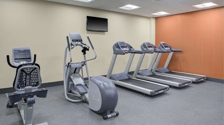 Hampton Inn & Suites Manchester Health