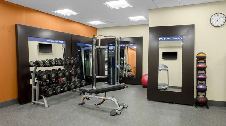 Hampton Inn & Suites Manchester Health
