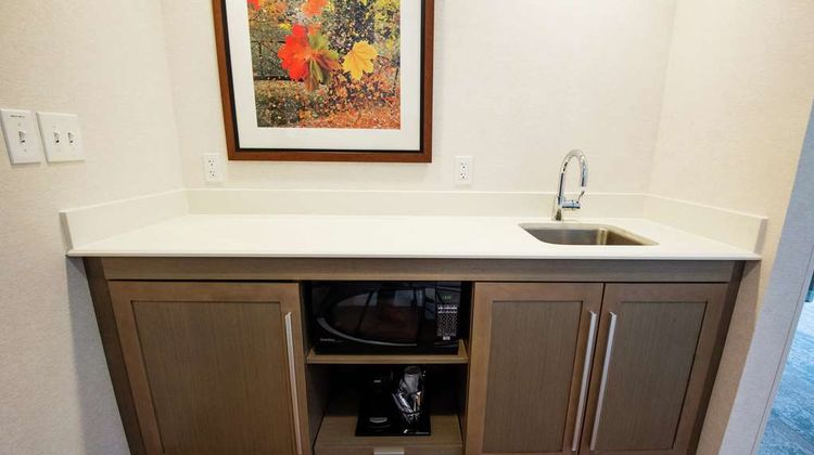 Hampton Inn & Suites Manchester Other