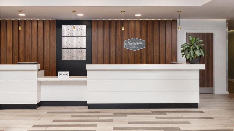 <b>Hampton by Hilton Stansted Airport Lobby</b>. Images powered by <a href="https://iceportal.shijigroup.com/" title="IcePortal" target="_blank">IcePortal</a>.