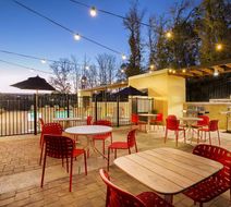 Home2 Suites by Hilton Oxford Exterior