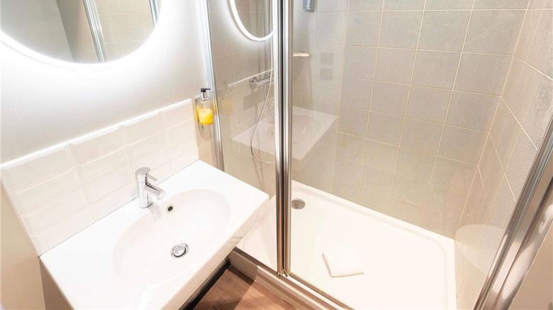 <b>Ibis Styles Paris 16 Boulogne Room</b>. Images powered by <a href="https://iceportal.shijigroup.com/" title="IcePortal" target="_blank">IcePortal</a>.