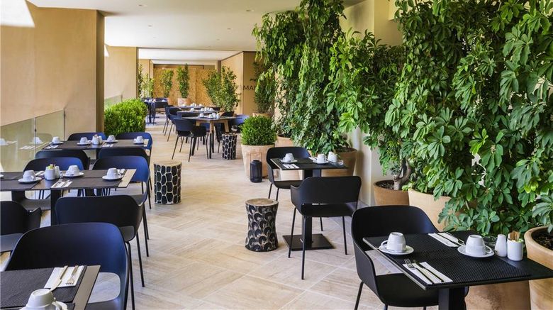 <b>Ibis Styles Heraklion Central Restaurant</b>. Images powered by <a href="https://iceportal.shijigroup.com/" title="IcePortal" target="_blank">IcePortal</a>.