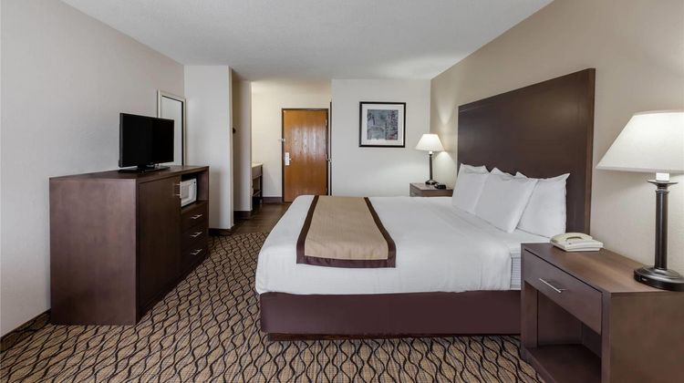 Baymont Inn & Conference Center Room