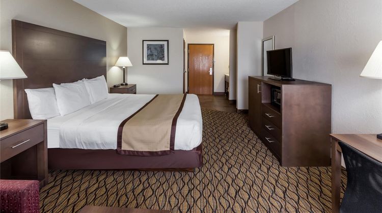 Baymont Inn & Conference Center Room