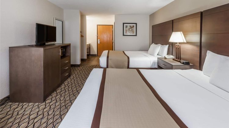 Baymont Inn & Conference Center Room