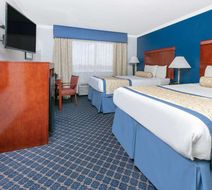 Baymont Inn & Suites McComb Room