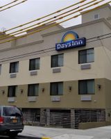 Days Inn Brooklyn Marine Park