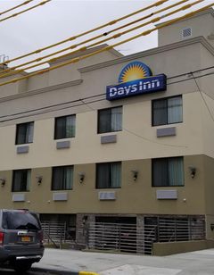 Days Inn Brooklyn Marine Park