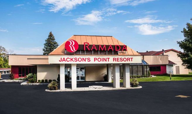 Ramada Jackson's Point Exterior