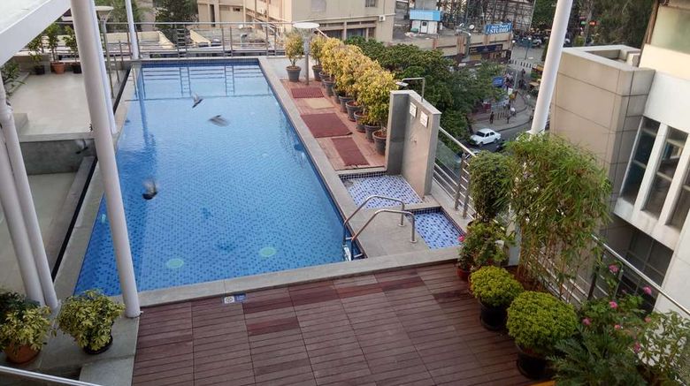 <b>Iris Hotel Pool</b>. Images powered by <a href="https://iceportal.shijigroup.com/" title="IcePortal" target="_blank">IcePortal</a>.