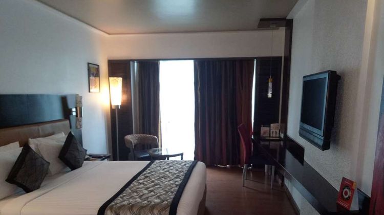 Iris Hotel Room