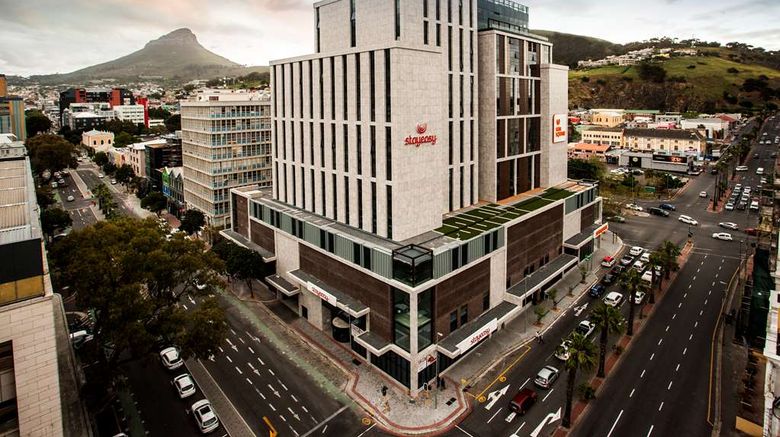 StayEasy Cape Town City Bowl Exterior. Images powered by <a href="https://iceportal.shijigroup.com" target="_blank" rel="noopener">Ice Portal</a>.