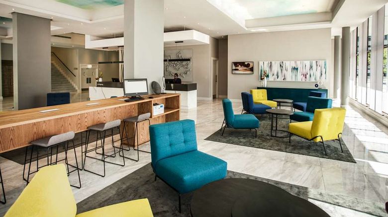 <b>StayEasy Cape Town City Bowl Lobby</b>. Images powered by <a href="https://iceportal.shijigroup.com/" title="IcePortal" target="_blank">IcePortal</a>.