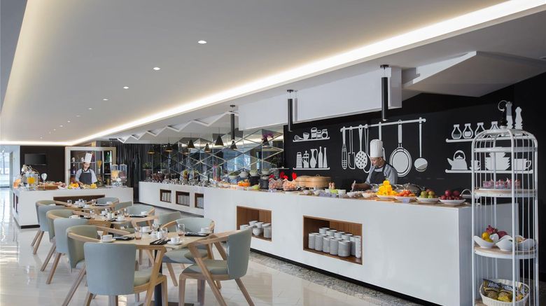 <b>INNSIDE Yogyakarta Restaurant</b>. Images powered by <a href="https://iceportal.shijigroup.com/" title="IcePortal" target="_blank">IcePortal</a>.