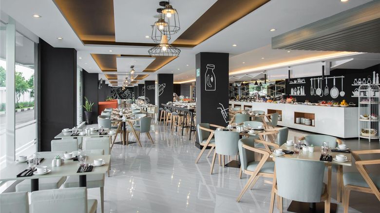 <b>INNSIDE Yogyakarta Restaurant</b>. Images powered by <a href="https://iceportal.shijigroup.com/" title="IcePortal" target="_blank">IcePortal</a>.