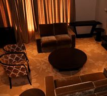Golden Tulip Oniru Suites Lobby