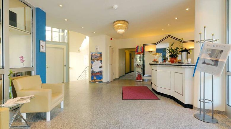<b>Hotel Stuttgart Sindelfingen by TulipInn Lobby</b>. Images powered by <a href="https://iceportal.shijigroup.com/" title="IcePortal" target="_blank">IcePortal</a>.