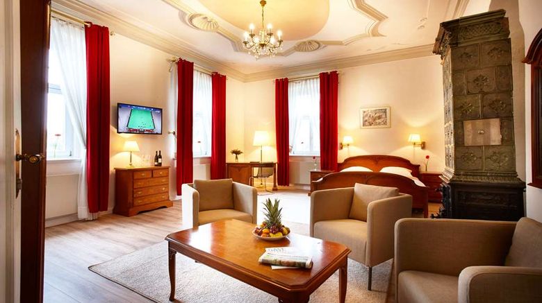 <b>Hotel Pelli Hof Rendsburg by Tulip Inn Suite</b>. Images powered by <a href="https://iceportal.shijigroup.com/" title="IcePortal" target="_blank">IcePortal</a>.