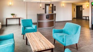 Red Lion Inn & Suites Everett