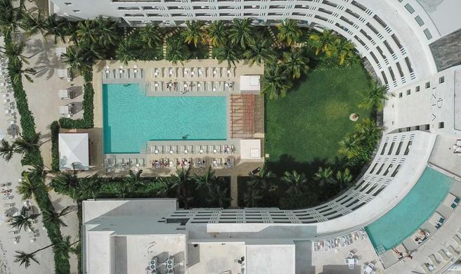 Izla Beach Hotel Exterior