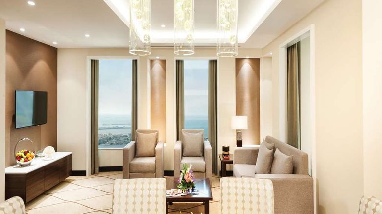 <b>Carlton Downtown Hotel Suite</b>. Images powered by <a href="https://iceportal.shijigroup.com/" title="IcePortal" target="_blank">IcePortal</a>.