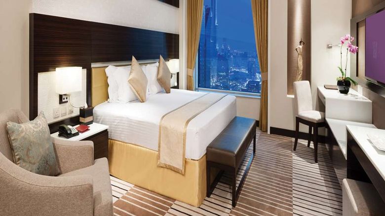 <b>Carlton Downtown Hotel Suite</b>. Images powered by <a href="https://iceportal.shijigroup.com/" title="IcePortal" target="_blank">IcePortal</a>.