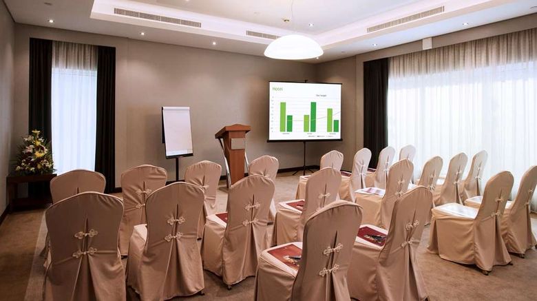 <b>Carlton Downtown Hotel Meeting</b>. Images powered by <a href="https://iceportal.shijigroup.com/" title="IcePortal" target="_blank">IcePortal</a>.