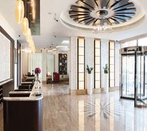 Carlton Downtown Hotel Lobby