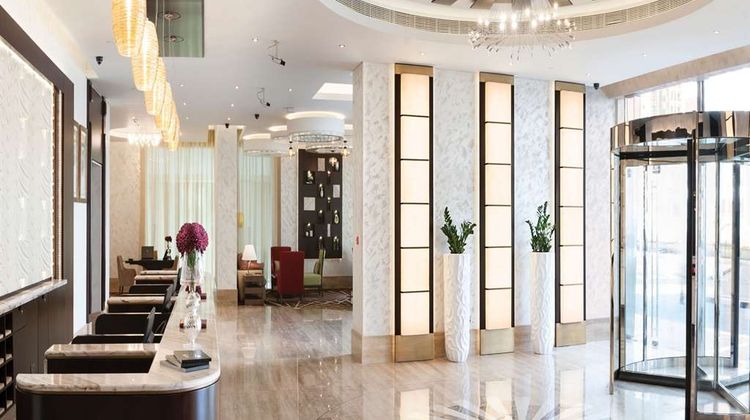 Carlton Downtown Hotel Lobby
