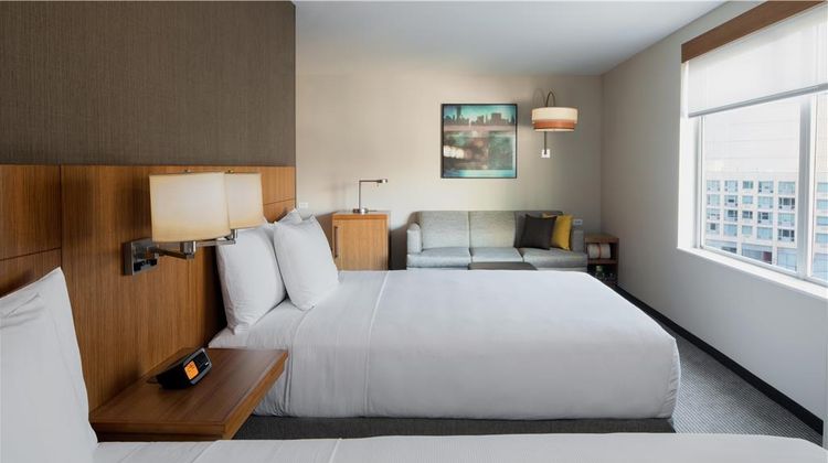 Hyatt Place Long Island City Room