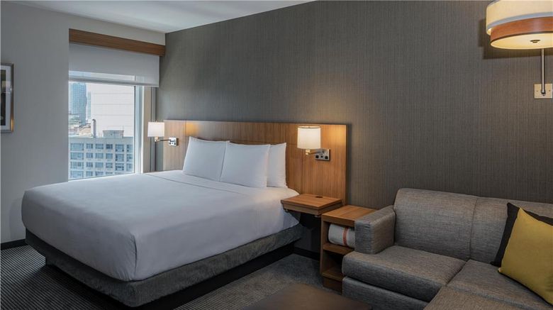 <b>Hyatt Place Long Island City Room</b>. Images powered by <a href="https://iceportal.shijigroup.com/" title="IcePortal" target="_blank">IcePortal</a>.