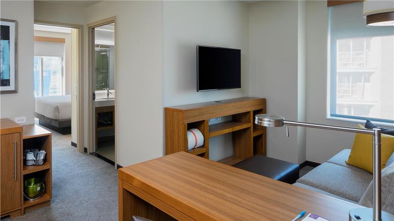 <b>Hyatt Place Long Island City Suite</b>. Images powered by <a href="https://iceportal.shijigroup.com/" title="IcePortal" target="_blank">IcePortal</a>.