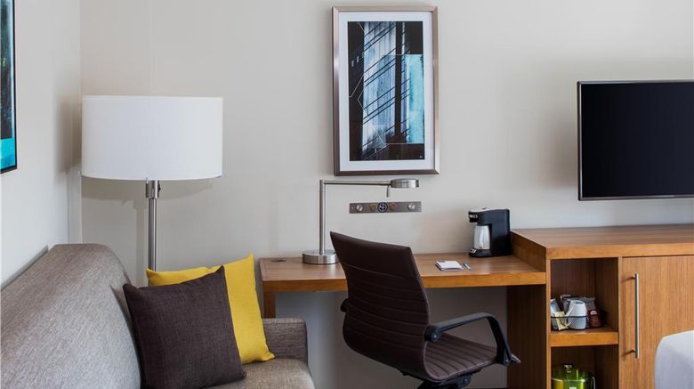 <b>Hyatt Place Long Island City Room</b>. Images powered by <a href="https://iceportal.shijigroup.com/" title="IcePortal" target="_blank">IcePortal</a>.