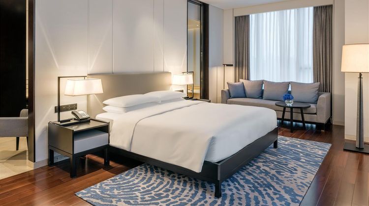 Hyatt Regency Shanghai Global Harbor Room
