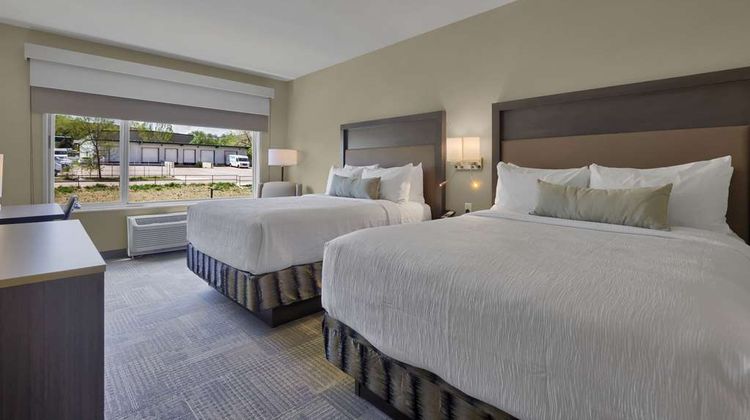 BW Plus Executive Residency Fillmore Inn Room