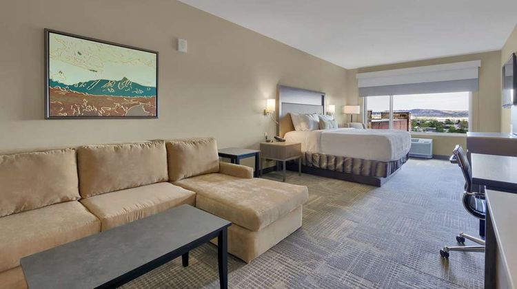 BW Plus Executive Residency Fillmore Inn Suite