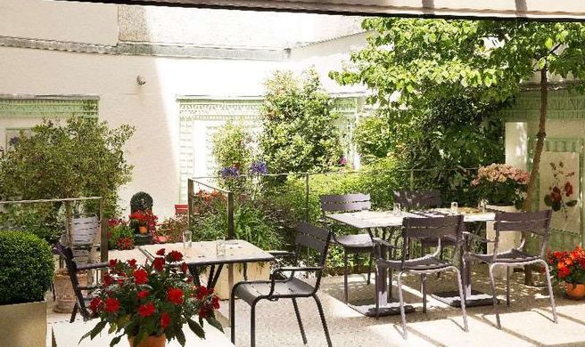 Hotel Mistral Exterior