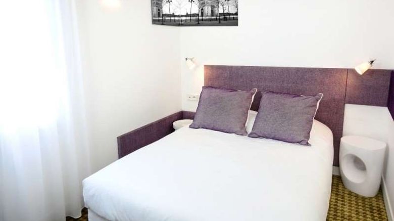 <b>Hotel Mistral Room</b>. Images powered by <a href="https://iceportal.shijigroup.com/" title="IcePortal" target="_blank">IcePortal</a>.