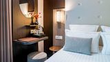 Hotel de la Paix Tour Eiffel Room
