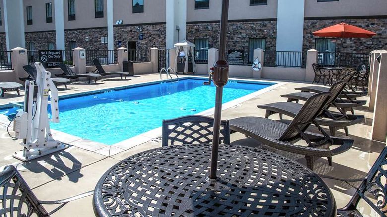 <b>Hampton Inn Hartwell Pool</b>. Images powered by <a href="https://iceportal.shijigroup.com/" title="IcePortal" target="_blank">IcePortal</a>.