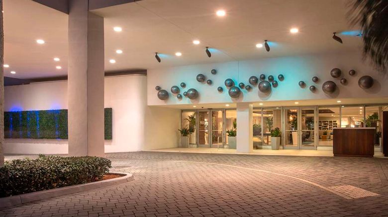 DoubleTree Resort Hollywood Beach Exterior. Images powered by <a href="https://iceportal.shijigroup.com" target="_blank" rel="noopener">Ice Portal</a>.