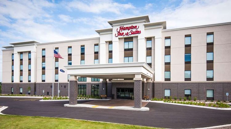 Hampton Inn & Suites at Wisconsin Dells Exterior