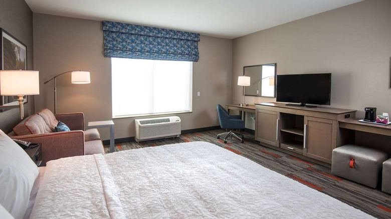 <b>Hampton Inn & Suites at Wisconsin Dells Other</b>. Images powered by <a href="https://iceportal.shijigroup.com/" title="IcePortal" target="_blank">IcePortal</a>.