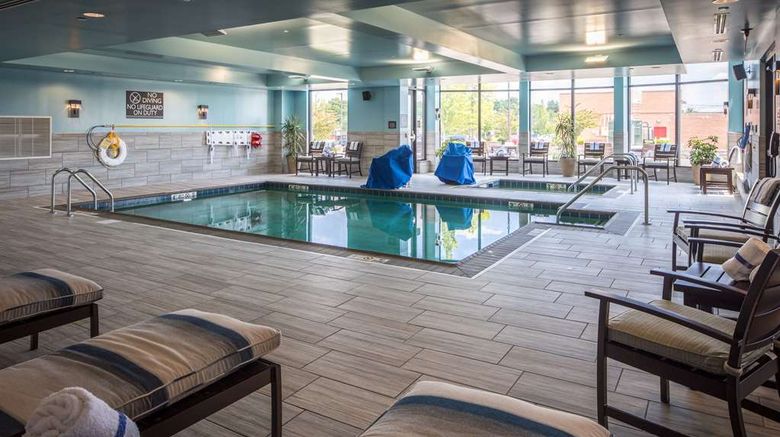 <b>Hilton Garden Inn Pittsburgh Airport Pool</b>. Images powered by <a href="https://iceportal.shijigroup.com/" title="IcePortal" target="_blank">IcePortal</a>.