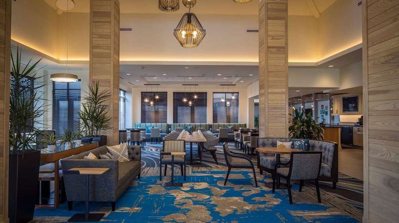<b>Hilton Garden Inn Pittsburgh Airport Lobby</b>. Images powered by <a href="https://iceportal.shijigroup.com/" title="IcePortal" target="_blank">IcePortal</a>.
