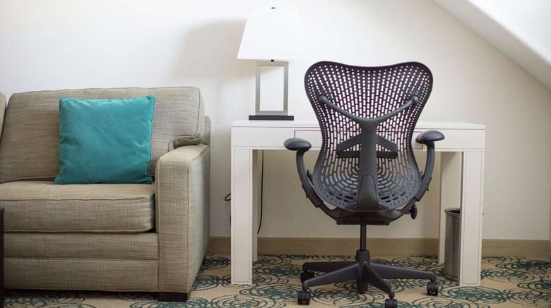 <b>Hotel Skyler Syracuse, Tapestry Coll Room</b>. Images powered by <a href="https://iceportal.shijigroup.com/" title="IcePortal" target="_blank">IcePortal</a>.